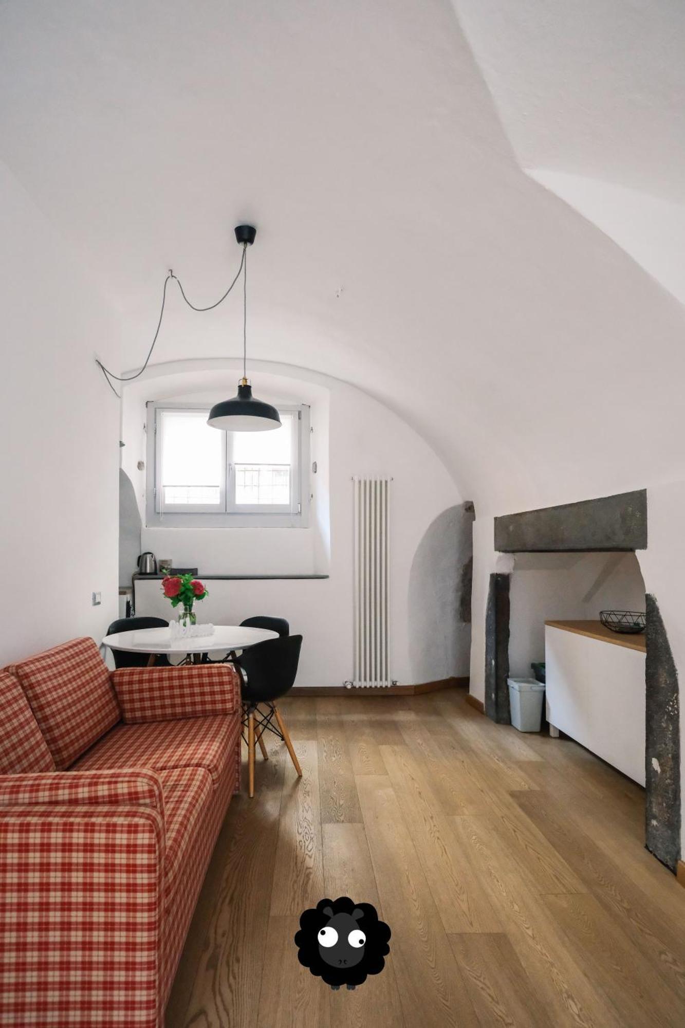 Flat Il Torrazzo XIII Secolo Apartamento Alzano Lombardo Exterior foto